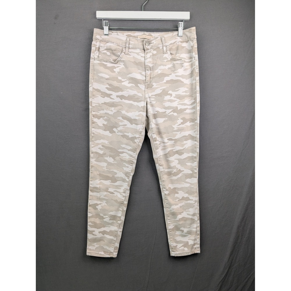 Levi 720 High Rise Super Skinny‎ Crop Camo Jeans Beige 30